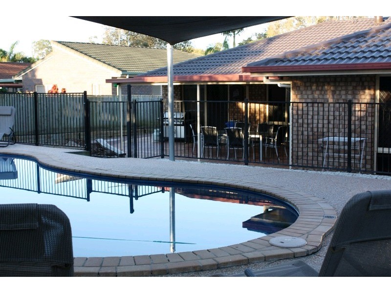 19 Lawn Terrace, Capalaba QLD 4157