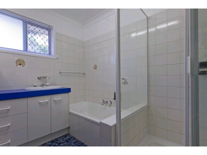 17 Hailsham Court, Alexandra Hills QLD 4161