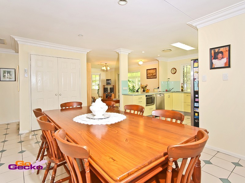 11 Parkwood Drive, Capalaba QLD 4157