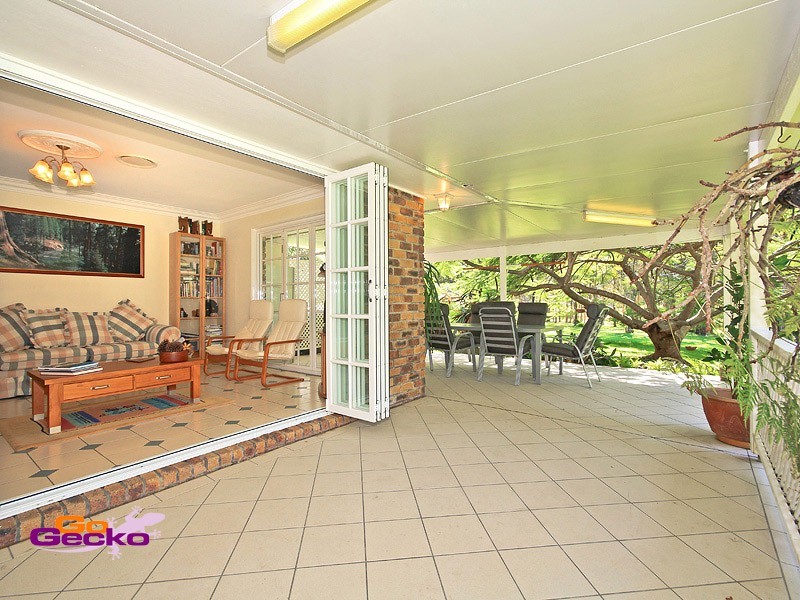 11 Parkwood Drive, Capalaba QLD 4157