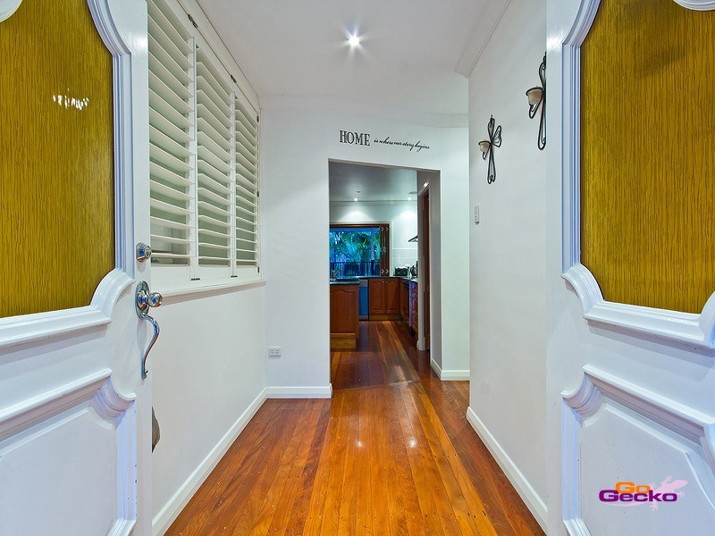 35 Collingwood Road, Birkdale QLD 4159