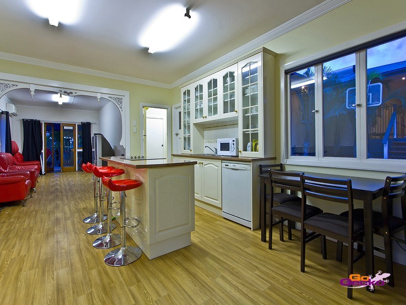 35 Collingwood Road, Birkdale QLD 4159