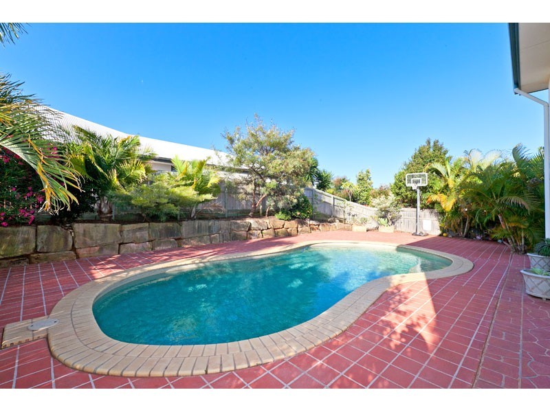 14 Plantation Place, Wellington Point QLD 4160