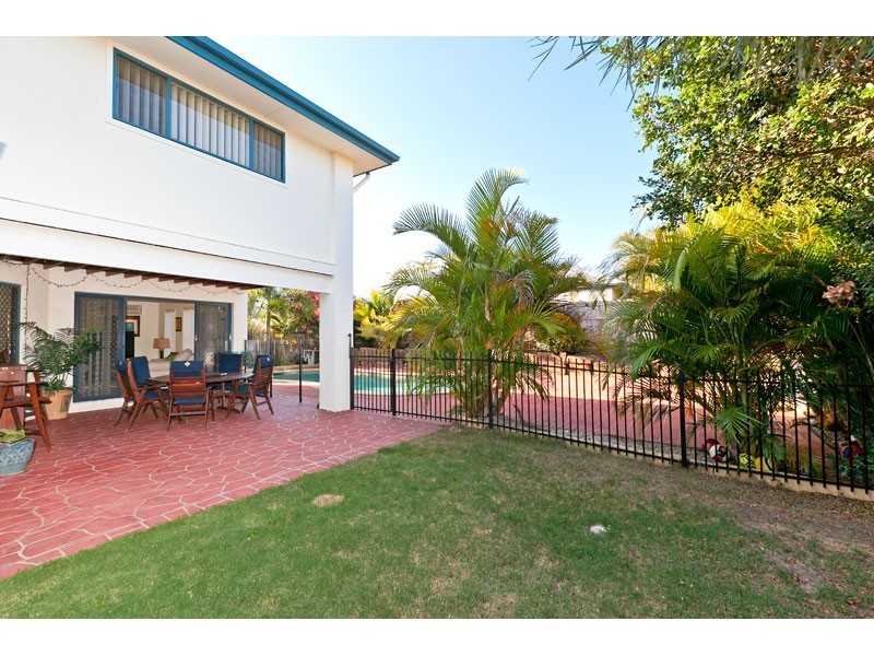 14 Plantation Place, Wellington Point QLD 4160