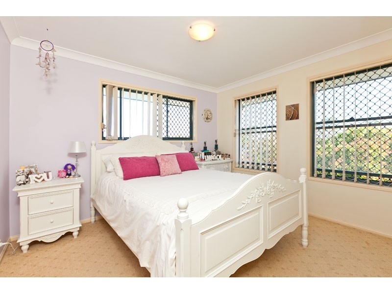 14 Plantation Place, Wellington Point QLD 4160