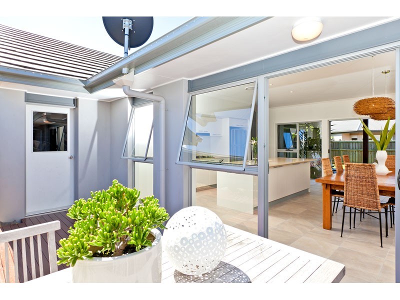 11 Franklin Street, Wellington Point QLD 4160