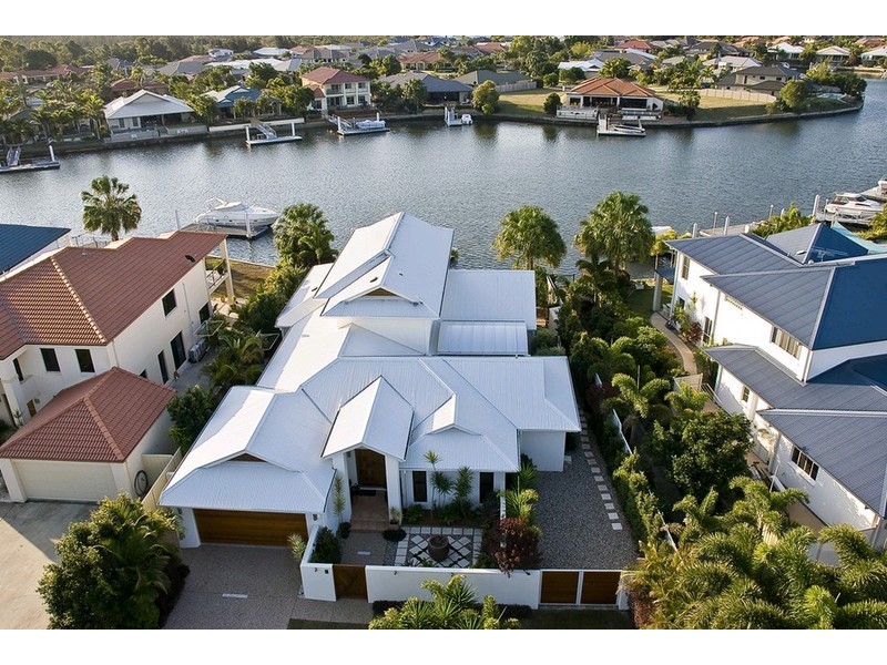 103 Voyagers Drive, Bribie Island QLD 4507