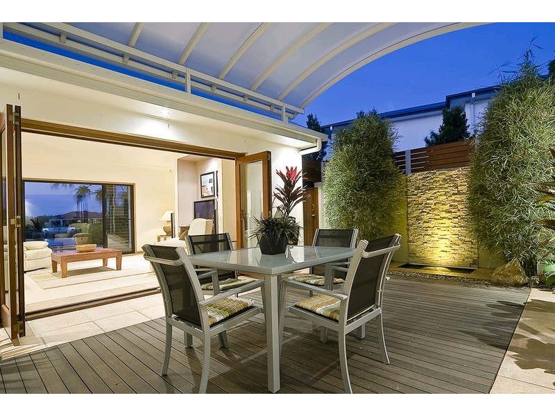 103 Voyagers Drive, Bribie Island QLD 4507