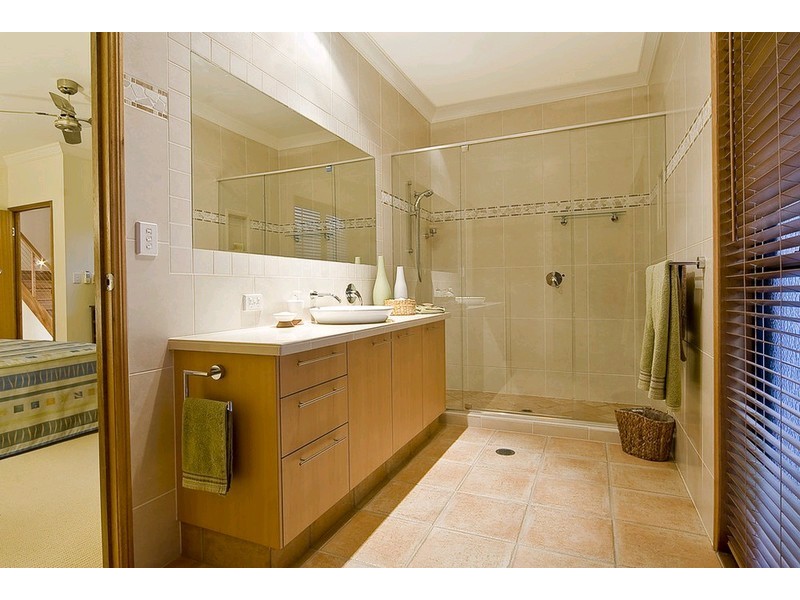 103 Voyagers Drive, Bribie Island QLD 4507