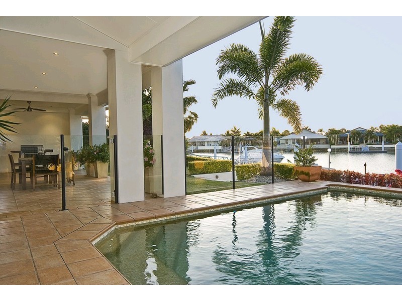 103 Voyagers Drive, Bribie Island QLD 4507