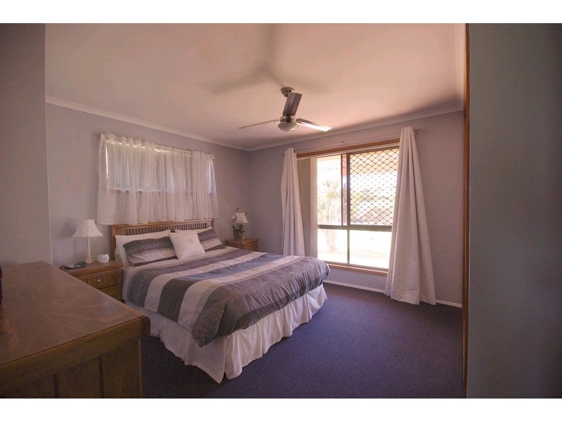 21 Hawaii Crescent, Banksia Beach QLD 4507