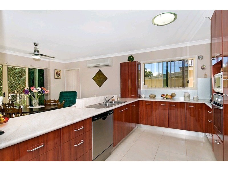 5 Hutchinson Street, Woorim QLD 4507