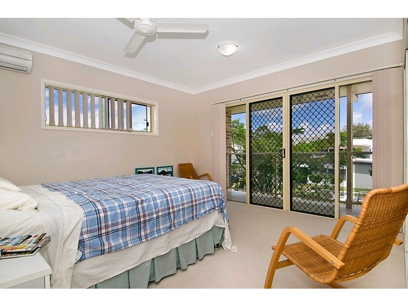 5 Hutchinson Street, Woorim QLD 4507