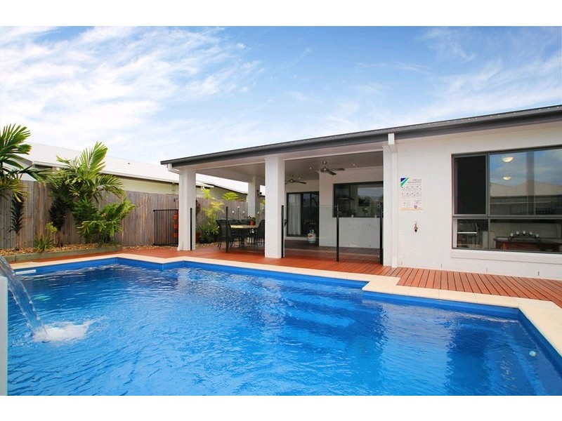 89 Raptor Parade, Banksia Beach QLD 4507