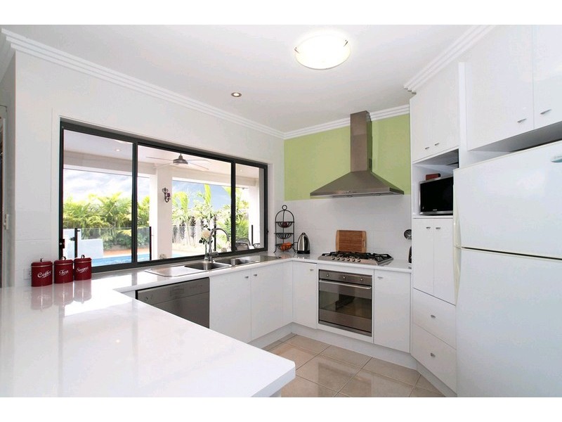 89 Raptor Parade, Banksia Beach QLD 4507