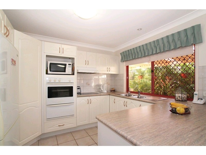2/51 Banya Street, Bongaree QLD 4507