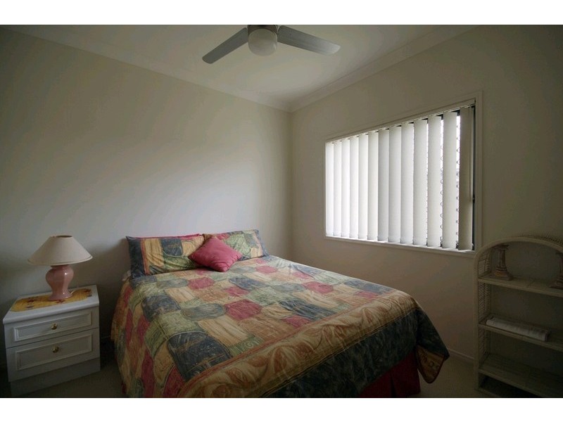 56 Sandheath Place, Ningi QLD 4511