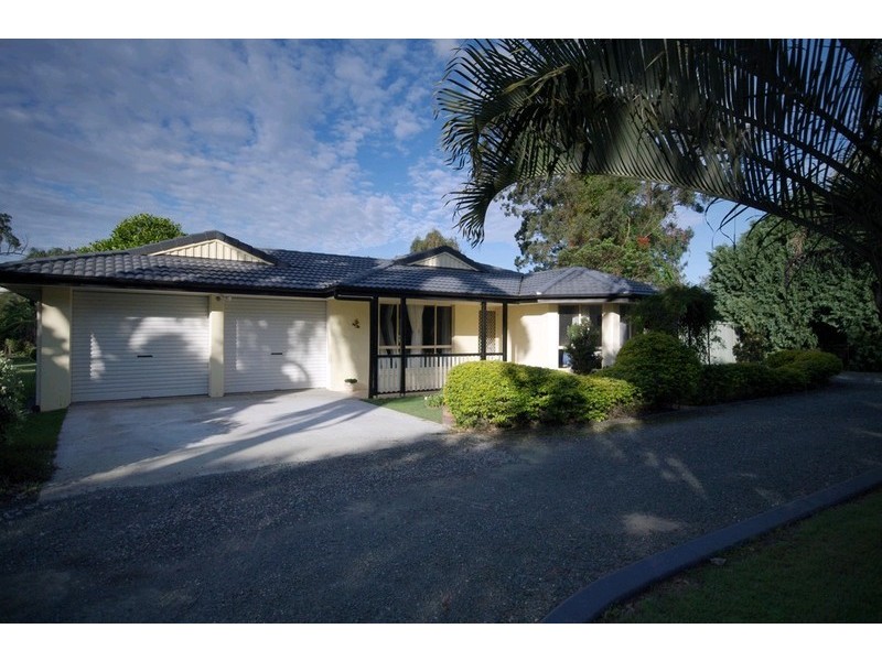 718 Bestmann Road, Ningi QLD 4511