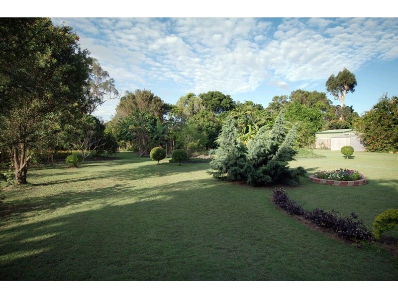 718 Bestmann Road, Ningi QLD 4511