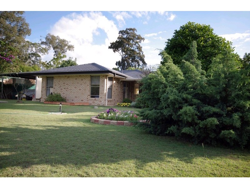 718 Bestmann Road, Ningi QLD 4511