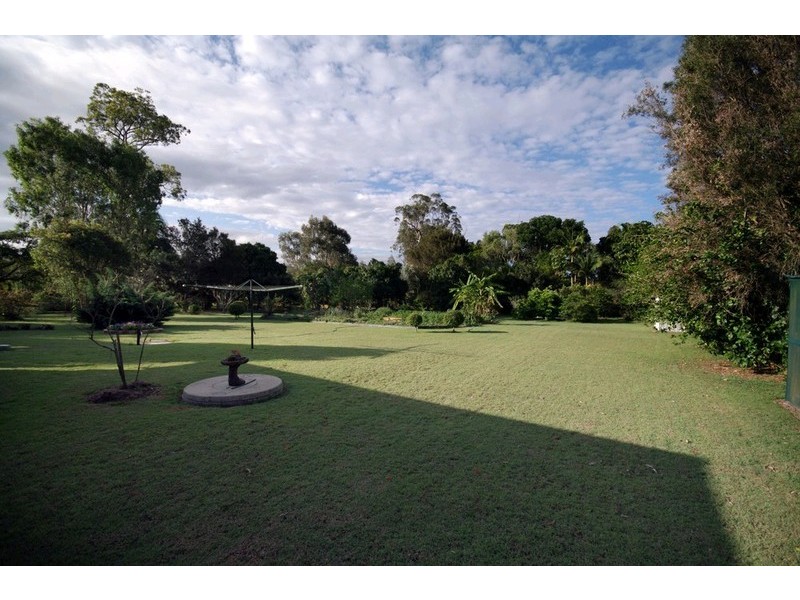 718 Bestmann Road, Ningi QLD 4511
