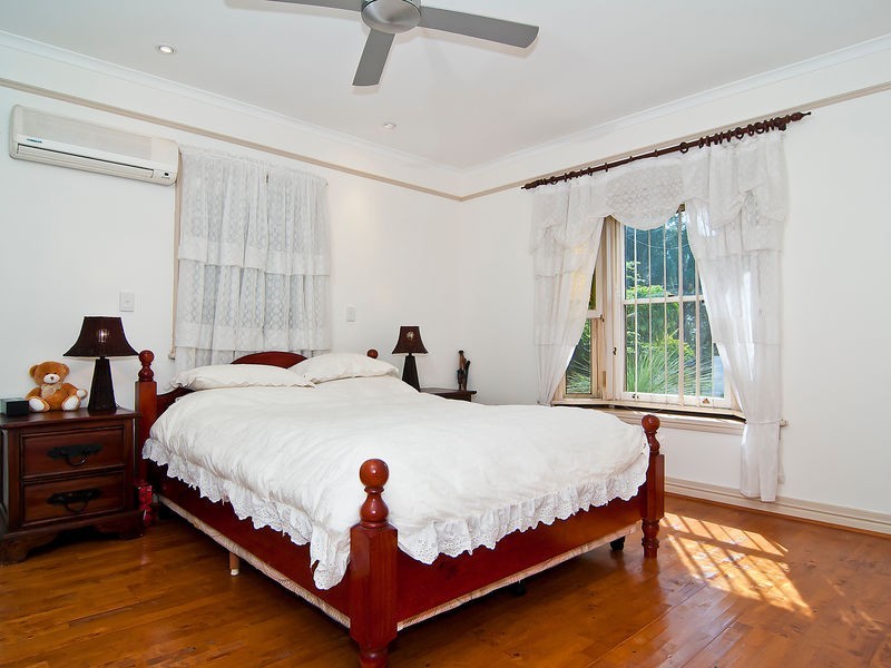 131 Ningi Esplanade, Ningi QLD 4511