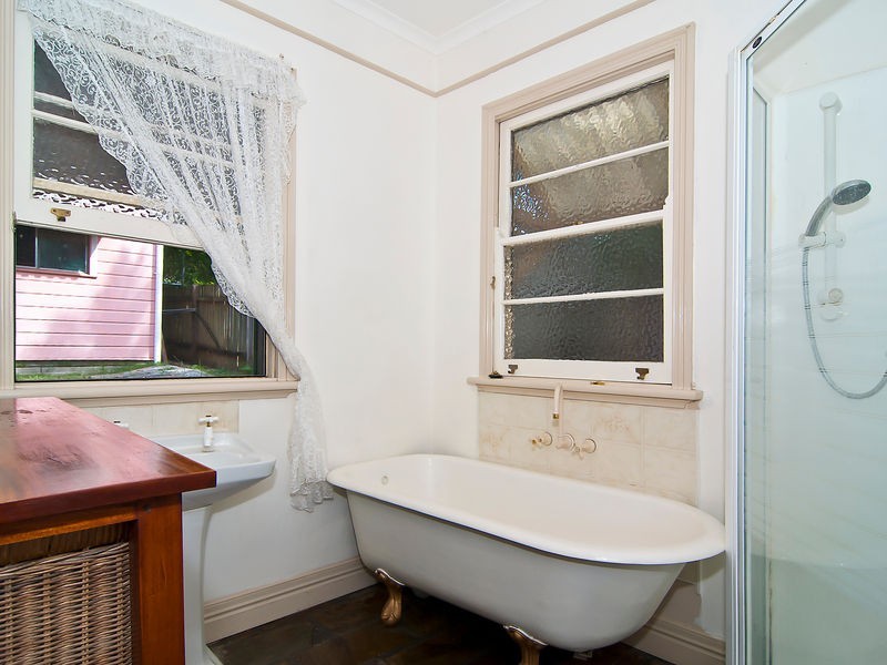 131 Ningi Esplanade, Ningi QLD 4511
