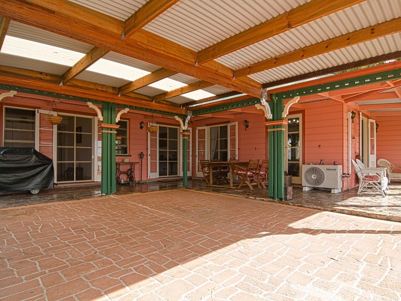 131 Ningi Esplanade, Ningi QLD 4511