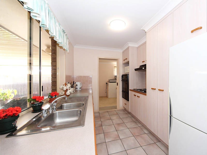 27 Pimpala Crescent, Bongaree QLD 4507