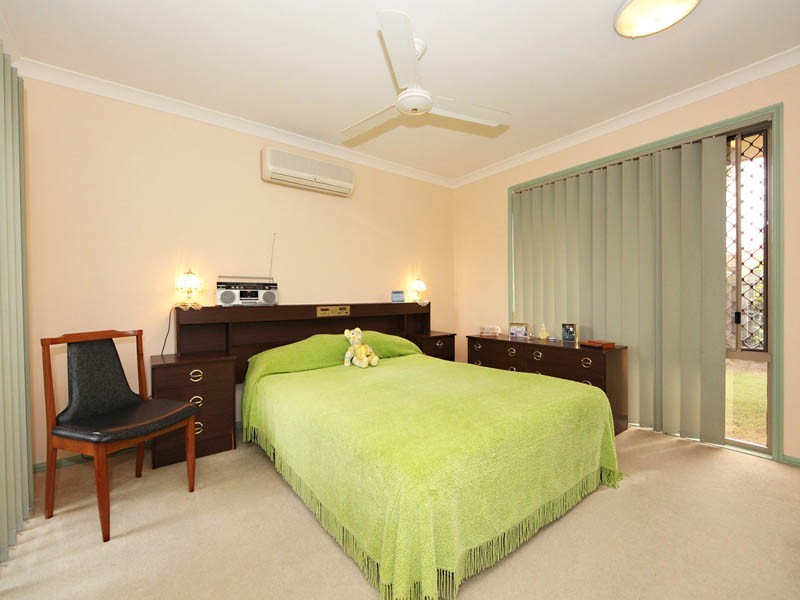 31 Topsail Circuit, Banksia Beach QLD 4507
