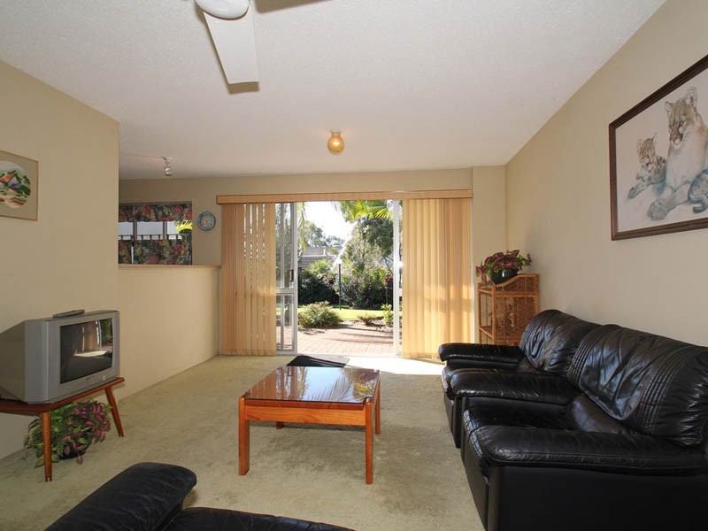 11b/ Spinnaker Drive, Sandstone Point QLD 4511