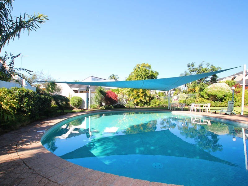 11b/ Spinnaker Drive, Sandstone Point QLD 4511