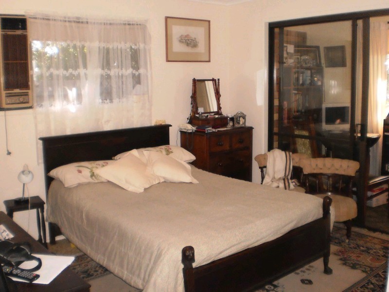 13 Captain Cook Drive, Banksia Beach QLD 4507