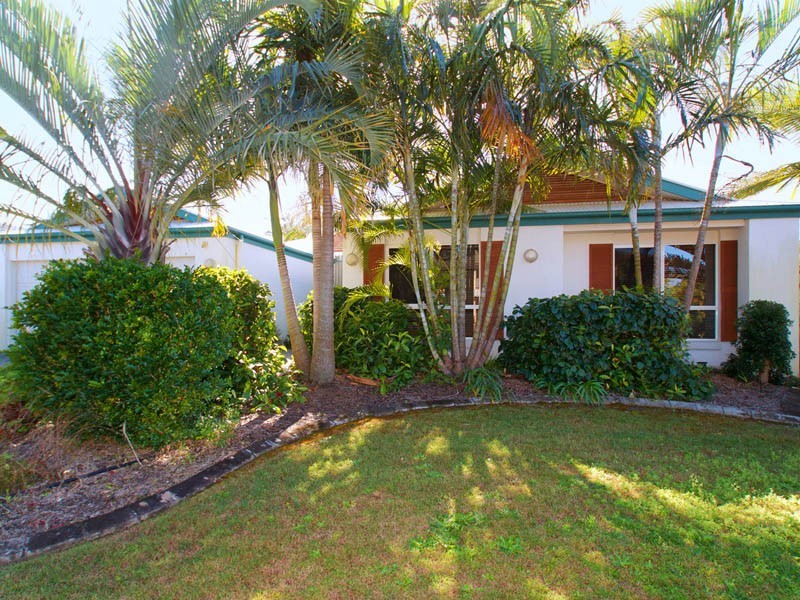 10 Pacific Drive, Banksia Beach QLD 4507