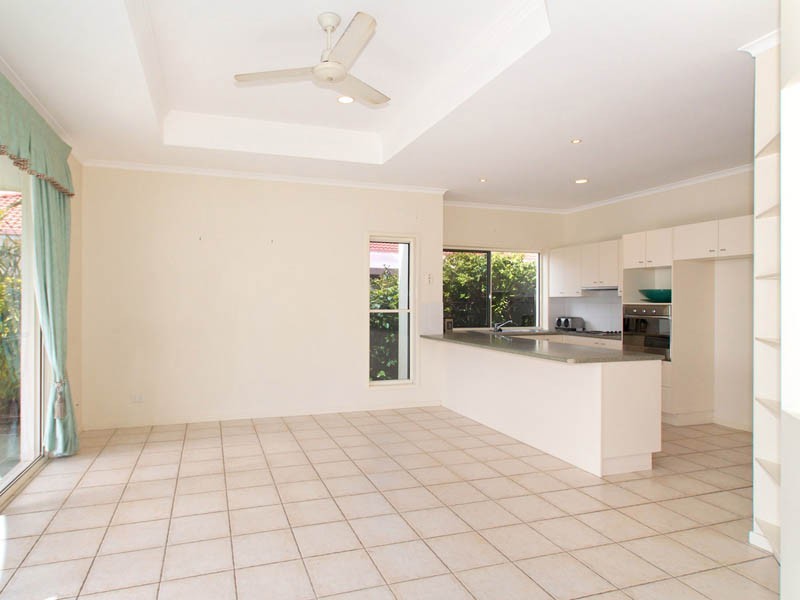 10 Pacific Drive, Banksia Beach QLD 4507