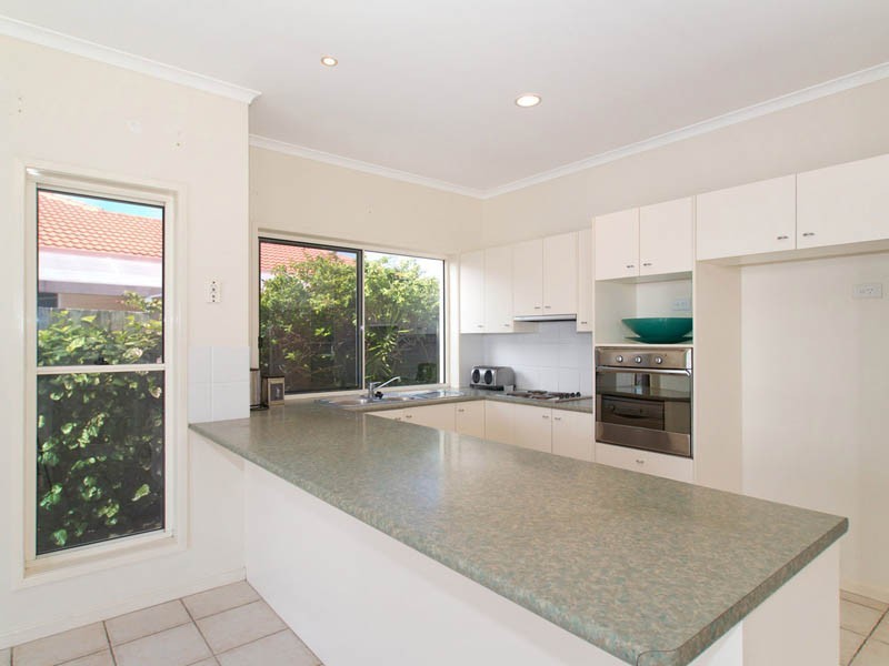 10 Pacific Drive, Banksia Beach QLD 4507