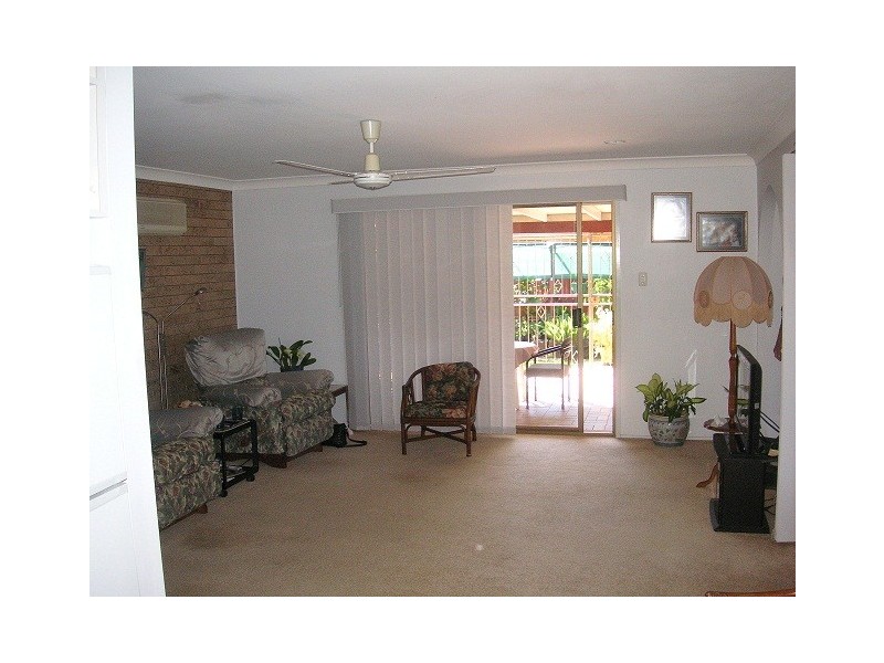 88 Bestmann Road East, Sandstone Point QLD 4511