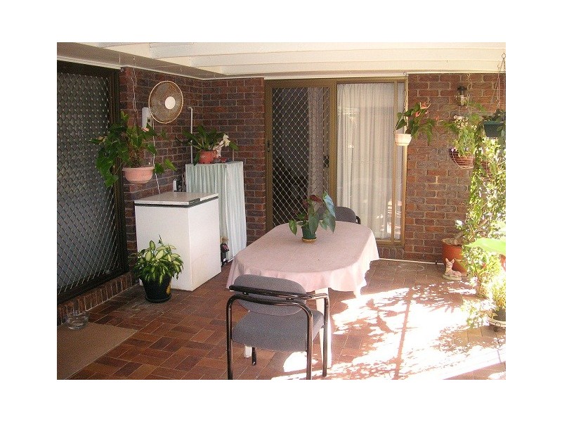 88 Bestmann Road East, Sandstone Point QLD 4511