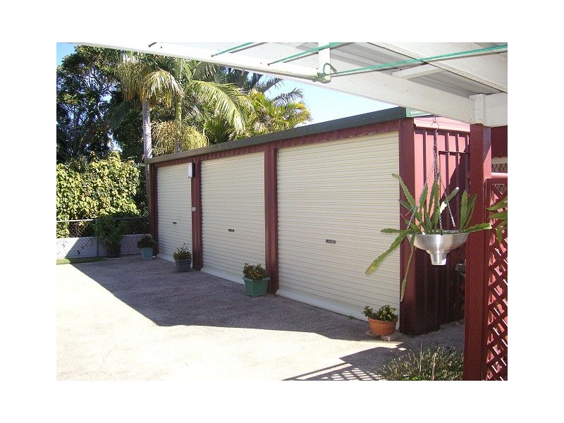 88 Bestmann Road East, Sandstone Point QLD 4511
