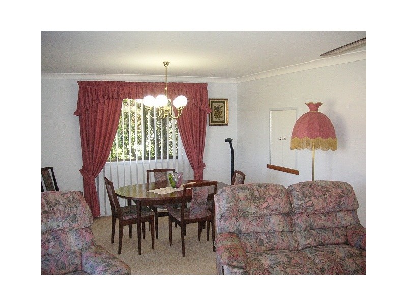 88 Bestmann Road East, Sandstone Point QLD 4511