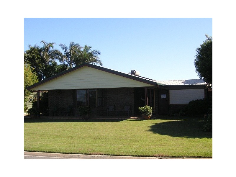 88 Bestmann Road East, Sandstone Point QLD 4511