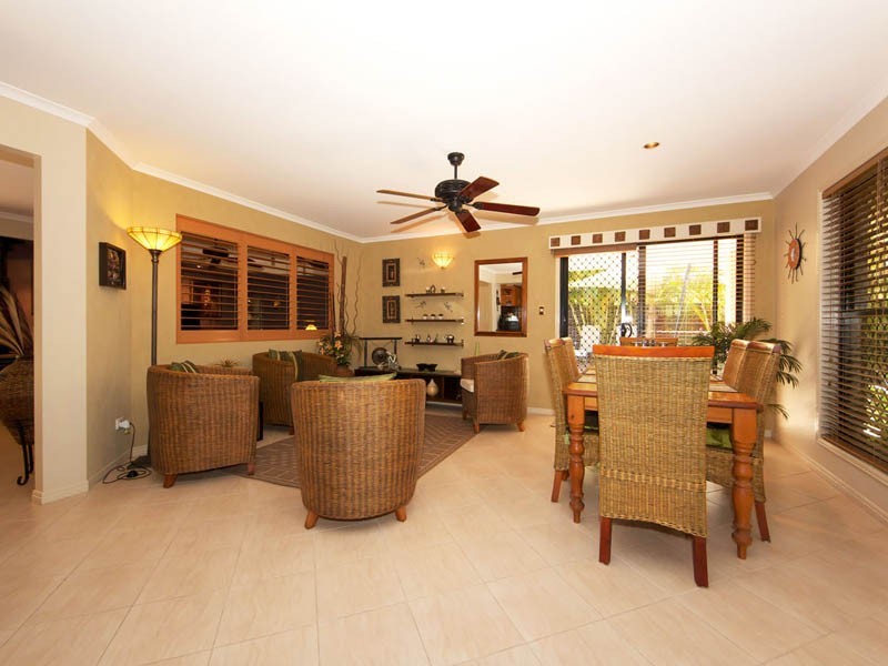 34 Teal Boulevard, Banksia Beach QLD 4507