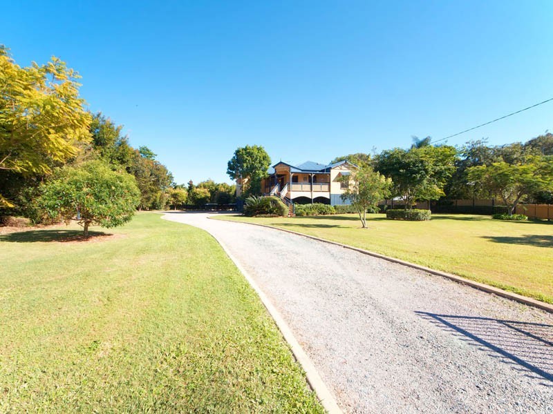 31 Aylward Rd, Ningi QLD 4511