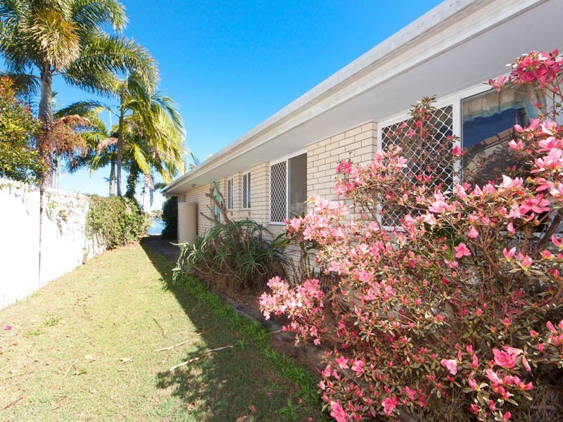 1 Tasman Court, Banksia Beach QLD 4507