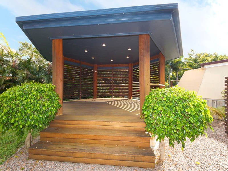 13 Kangaroo Avenue, Bongaree QLD 4507