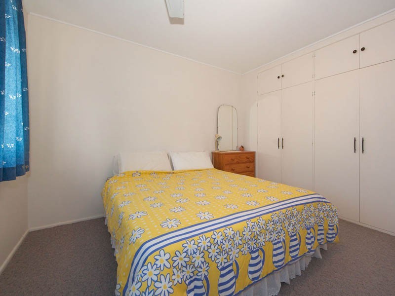 13 Kangaroo Avenue, Bongaree QLD 4507