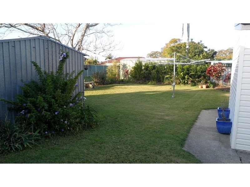 43 Kangaroo Avenue, Bongaree QLD 4507