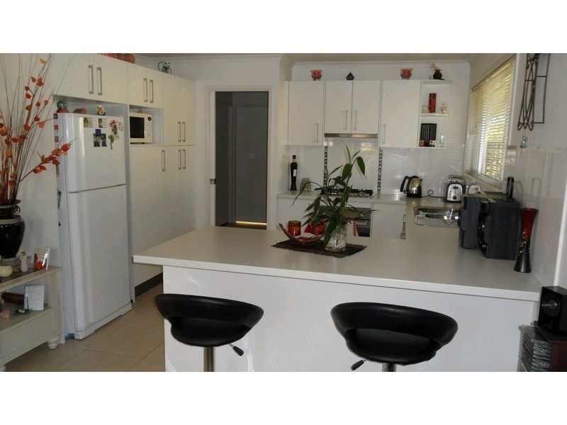 43 Kangaroo Avenue, Bongaree QLD 4507