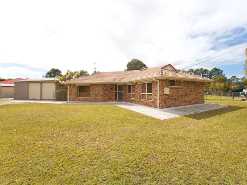 81-83 Bernborough Way, Ningi QLD 4511