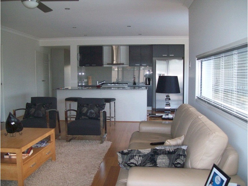 12 The Landing, Banksia Beach QLD 4507